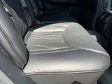 2005 Toyota Celsior 4.3 C Specification Interior Selection Pearl Sedan for sale, Japanese used car export - photo 41 of 66 | GULJI TRADERS
