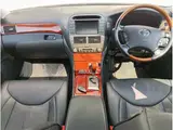 2005 Toyota Celsior C Specification Interior Selection ★★Mileage 66,596 KM★★ Pearl Sedan for sale, Japanese used car export - photo 4 of 59 | GULJI TRADERS