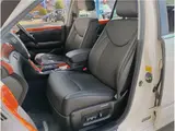 2005 Toyota Celsior C Specification Interior Selection ★★Mileage 66,596 KM★★ Pearl Sedan for sale, Japanese used car export - photo 36 of 59 | GULJI TRADERS
