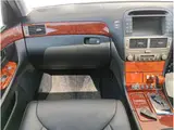 2005 Toyota Celsior C Specification Interior Selection ★★Mileage 66,596 KM★★ Pearl Sedan for sale, Japanese used car export - photo 58 of 59 | GULJI TRADERS