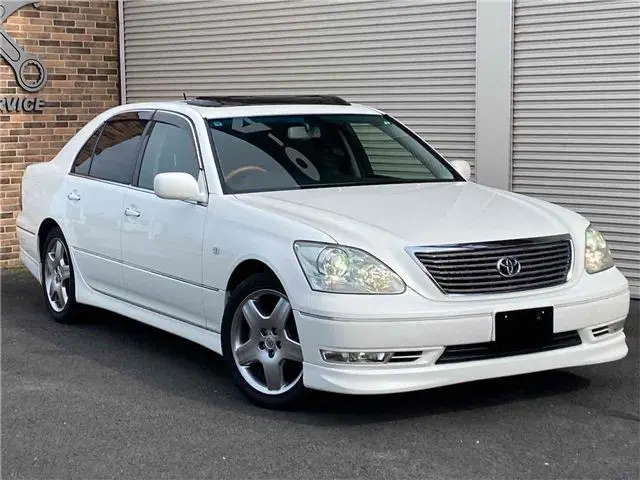 2005 Toyota Celsior er specification / aero / cruise control / leather seats Pearl Sedan for sale, Japanese used car export | GULJI TRADERS