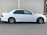 2005 Toyota Celsior er specification / aero / cruise control / leather seats Pearl Sedan for sale, Japanese used car export - photo 4 of 35 | GULJI TRADERS