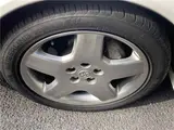2005 Toyota Celsior er specification / aero / cruise control / leather seats Pearl Sedan for sale, Japanese used car export - photo 12 of 35 | GULJI TRADERS
