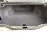 2005 Toyota Celsior er specification / aero / cruise control / leather seats Pearl Sedan for sale, Japanese used car export - photo 15 of 35 | GULJI TRADERS