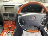 2005 Toyota Celsior er specification / aero / cruise control / leather seats Pearl Sedan for sale, Japanese used car export - photo 19 of 35 | GULJI TRADERS