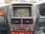 2005 Toyota Celsior er specification / aero / cruise control / leather seats Pearl Sedan for sale, Japanese used car export - photo 21 of 35 | GULJI TRADERS
