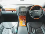 2005 Toyota Celsior C Specification Interior Selection Pearl Sedan for sale, Japanese used car export - photo 2 of 78 | GULJI TRADERS