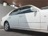 2005 Toyota Celsior C Specification Interior Selection Pearl Sedan for sale, Japanese used car export - photo 58 of 78 | GULJI TRADERS