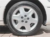 2005 Toyota Celsior C Specification Interior Selection Pearl Sedan for sale, Japanese used car export - photo 71 of 78 | GULJI TRADERS