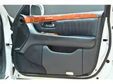 2005 Toyota Celsior ER Pearl Sedan for sale, Japanese used car export - photo 16 of 31 | GULJI TRADERS