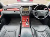 2005 Toyota Celsior 4.3 eR specifications Pearl Sedan for sale, Japanese used car export - photo 20 of 66 | GULJI TRADERS
