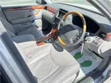 2005 Toyota Celsior eR version, genuine leather, SR, Mark Levinson Silver Sedan for sale, Japanese used car export - photo 8 of 48 | GULJI TRADERS