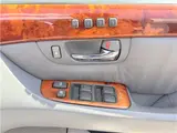 2005 Toyota Celsior eR version, genuine leather, SR, Mark Levinson Silver Sedan for sale, Japanese used car export - photo 22 of 48 | GULJI TRADERS
