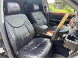 2005 Toyota Celsior ER Sedan for sale, Japanese used car export - photo 25 of 80 | GULJI TRADERS