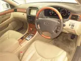 2005 Toyota Celsior C Show Pearl Sedan for sale, Japanese used car export - photo 3 of 11 | GULJI TRADERS