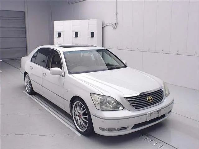2005 Toyota Celsior eR Show Pearl Sedan for sale, Japanese used car export - photo 1 of 11 | GULJI TRADERS