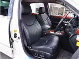 2006 Toyota Celsior 4.3 eR Specifications Pearl Sedan for sale, Japanese used car export - photo 56 of 80 | GULJI TRADERS