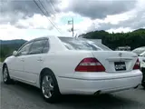 2006 Toyota Celsior C-spec sunroof Pearl Sedan for sale, Japanese used car export - photo 5 of 56 | GULJI TRADERS