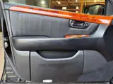 2006 Toyota Celsior 4.3 C Specification Interior Selection Black Color changed Sedan for sale, Japanese used car export - photo 39 of 69 | GULJI TRADERS