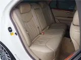 2006 Toyota Celsior eR specifications Pearl Sedan for sale, Japanese used car export - photo 39 of 80 | GULJI TRADERS