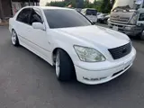 2006 Toyota Celsior eR specifications Pearl Sedan for sale, Japanese used car export - photo 4 of 9 | GULJI TRADERS