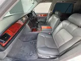 2005 Toyota Century Standard specification vehicle Pearl Color changed Sedan for sale, Japanese used car export - photo 20 of 34 | GULJI TRADERS
