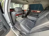 2005 Toyota Century Standard specification vehicle Pearl Color changed Sedan for sale, Japanese used car export - photo 31 of 34 | GULJI TRADERS