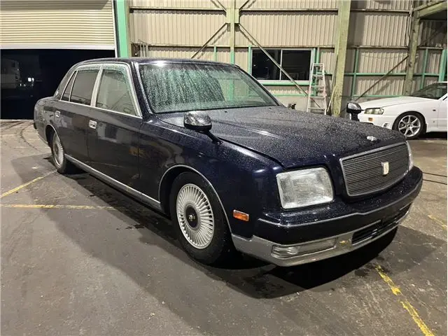 2006 Toyota Century Basic - photo 1 2006 Toyota Century Basic Blue Sedan for sale, Japanese used car export | GULJI TRADERS