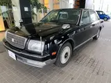 2007 Toyota Century Base grade: Genuine leather, air suspension, electric lace curtains Black Sedan for sale, Japanese used car export - photo 6 of 50 | GULJI TRADERS