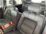 2007 Toyota Century Base grade: Genuine leather, air suspension, electric lace curtains Black Sedan for sale, Japanese used car export - photo 22 of 50 | GULJI TRADERS