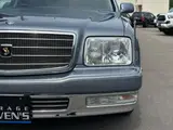2010 Toyota Century Standard specification vehicle Other Sedan for sale, Japanese used car export - photo 12 of 43 | GULJI TRADERS
