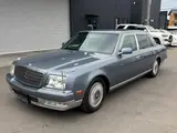2010 Toyota Century Standard specification vehicle Other Sedan for sale, Japanese used car export - photo 39 of 43 | GULJI TRADERS
