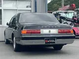 2011 Toyota Century Standard specification vehicle with floor shift Black Sedan for sale, Japanese used car export - photo 6 of 35 | GULJI TRADERS