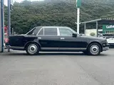 2011 Toyota Century Standard specification vehicle with floor shift Black Sedan for sale, Japanese used car export - photo 7 of 35 | GULJI TRADERS