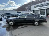 2015 Toyota Century 5.0 Floor shift Black Sedan for sale, Japanese used car export - photo 3 of 30 | GULJI TRADERS