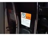 2018 Toyota Century Base grade, optional cold weather package, rear three-panel curtains, one-owner vehicle. Other Sedan for sale, Japanese used car export - photo 4 of 80 | GULJI TRADERS