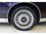 2018 Toyota Century Base grade, optional cold weather package, rear three-panel curtains, one-owner vehicle. Other Sedan for sale, Japanese used car export - photo 44 of 80 | GULJI TRADERS