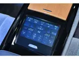2019 Toyota Century 5.0 Black Sedan for sale, Japanese used car export - photo 51 of 57 | GULJI TRADERS