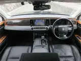 2020 Toyota Century 5.0 Standard Specification Genuine Leather Rear Entertainment Other Sedan for sale, Japanese used car export - photo 7 of 21 | GULJI TRADERS