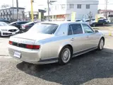 2021 Toyota Century Base grade / Full aero kit / Excellent condition leather / Corporate owner (one owner) Silver Sedan for sale, Japanese used car export - photo 4 of 80 | GULJI TRADERS