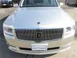 2021 Toyota Century Base grade / Full aero kit / Excellent condition leather / Corporate owner (one owner) Silver Sedan for sale, Japanese used car export - photo 24 of 80 | GULJI TRADERS