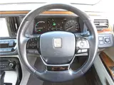 2021 Toyota Century Base grade / Full aero kit / Excellent condition leather / Corporate owner (one owner) Silver Sedan for sale, Japanese used car export - photo 38 of 80 | GULJI TRADERS