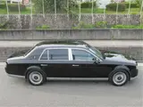 2021 Toyota Century 5.0 Standard Black Leather Rear Entertainment Other Sedan for sale, Japanese used car export - photo 18 of 21 | GULJI TRADERS