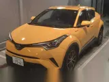 2018 Toyota Ch-r Push Start S Led Package Yellow SUV for sale, Japanese used car export - photo 5 of 10 | GULJI TRADERS