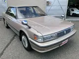 1992 Toyota Chaser Avante Twin Cam 24 Gold Sedan for sale, Japanese used car export - photo 3 of 30 | GULJI TRADERS
