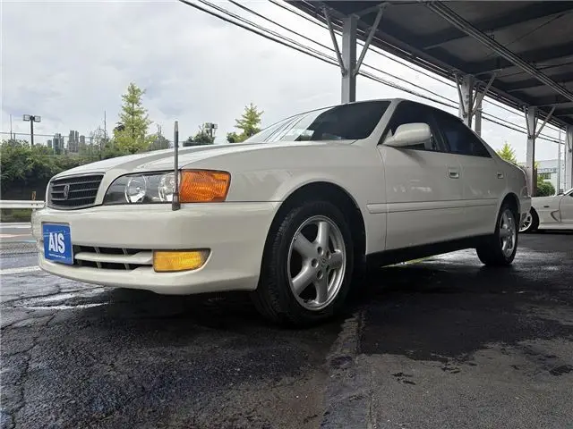 1997 Toyota Chaser Tourer S Pearl Sedan for sale, Japanese used car export - photo 1 of 73 | GULJI TRADERS