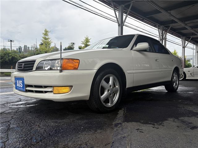 1997 Toyota Chaser Tourer S Pearl Sedan for sale, Japanese used car export | GULJI TRADERS