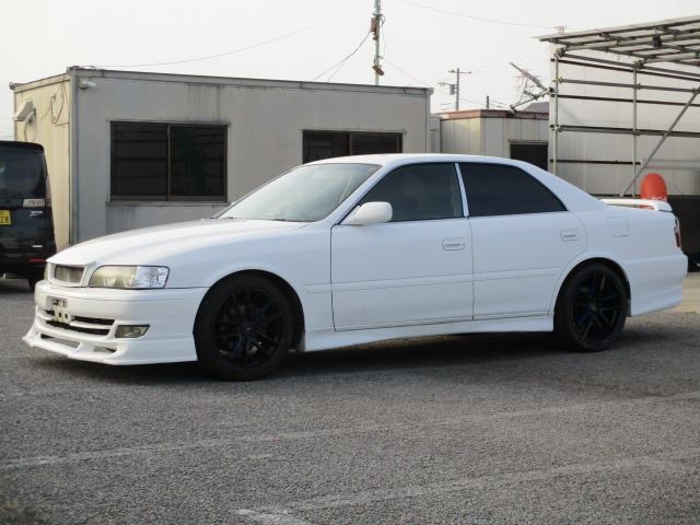 1998 Toyota Chaser - photo 1 1998 Toyota Chaser Sedan for sale, Japanese used car export - photo 1 of 80 | GULJI TRADERS
