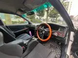 1999 Toyota Chaser Tourer V White Sedan for sale, Japanese used car export - photo 5 of 9 | GULJI TRADERS