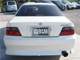 2000 Toyota Chaser Avante Roadly Pearl Sedan for sale, Japanese used car export - photo 9 of 55 | GULJI TRADERS
